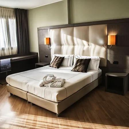 Hotel Acca Palace - Aa 4*