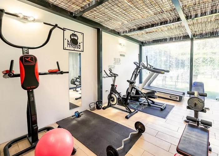 Acca Palace - Aa Hotel