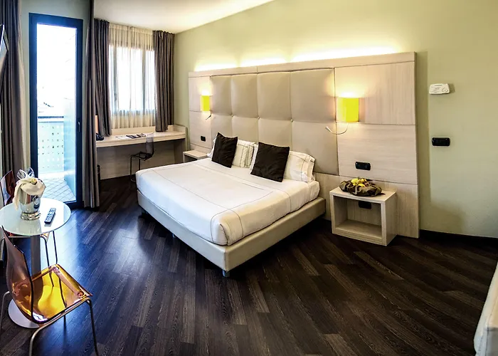 Acca Palace - Aa Mediolan