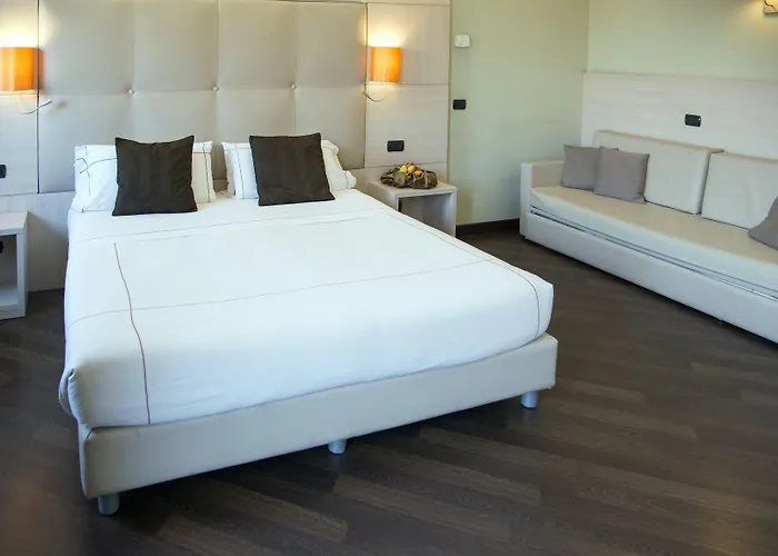 Acca Palace - Aa Hotel 4*