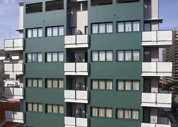 Hotel Acca Palace - Aa Mediolan